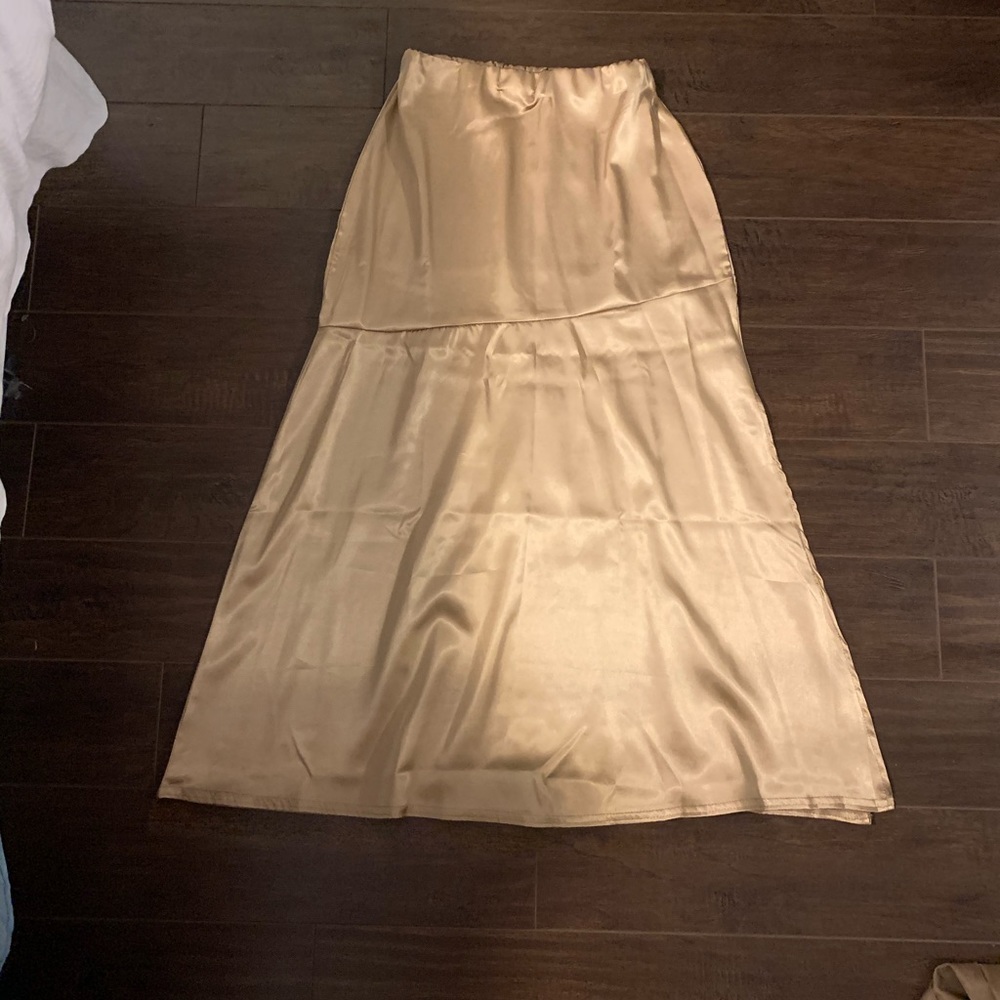 Pretty little thing champagne midi skirt